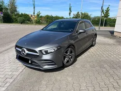 Grau Gebraucht 2018 Mercedes A180 Limousine | 20.000 € (Etwas zu teuer)