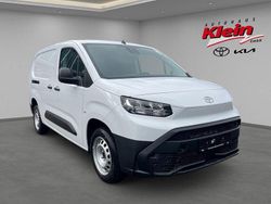 Weiß Neu 2025 Toyota Proace City Van | 26.877 € (Etwas zu teuer)