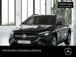 Mountain grau Gebraucht 2024 Mercedes GLA180 AMG SUV | 37.500 € (Fairer Preis)
