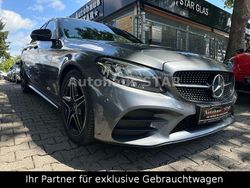 Grau Gebraucht 2021 Mercedes C220 AMG line Limousine | 35.990 €