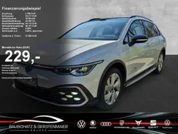 Weiß Gebraucht 2024 VW Golf Alltrack Kombi | 37.890 € (Fairer Preis)