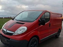 Rot Gebraucht 2014 Opel Vivaro Van / Kleinbus | 11.800 € (Superpreis)