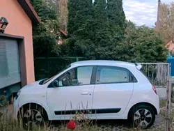 Weiß Gebraucht 2017 Renault Twingo Kleinwagen | 3.999 € (Guter Preis)