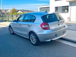 Grau Gebraucht 2007 BMW 120 Kleinwagen | 4.500 € (Fairer Preis)