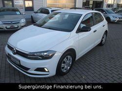 Weiß Gebraucht 2018 VW Polo Trendline Kleinwagen | 11.490 € (Fairer Preis)