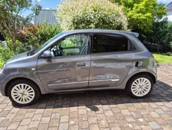 Grau Gebraucht 2021 Renault Twingo Vibes Kleinwagen | 9.590 € (Superpreis)