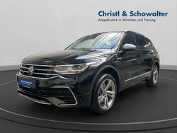 Deep black perleffekt Gebraucht 2023 VW Tiguan Allspace R-line SUV | 39.801 € (Fairer Preis)