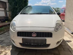 Weiß Gebraucht 2009 Fiat Grande Punto Kleinwagen | 1.500 €