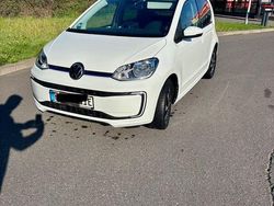 Weiß Gebraucht 2021 VW e-up! Kleinwagen | 11.790 € (Fairer Preis)