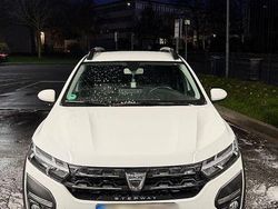 Weiß Gebraucht 2021 Dacia Sandero Comfort Kleinwagen | 12.500 € (Fairer Preis)