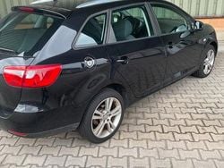 Schwarz Gebraucht 2010 Seat Ibiza ST Kombi | 7.000 €