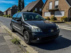 Schwarz Gebraucht 2003 Renault Clio II Extreme Kleinwagen | 1.200 € (Etwas zu teuer)