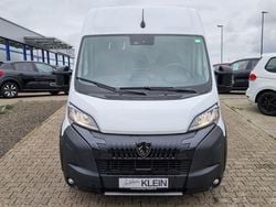 Weiß Gebraucht 2024 Peugeot Boxer Van | 24.590 € (Guter Preis)