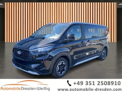 Schwarz Neu 2025 Ford Tourneo Custom Active Van / Kleinbus | 57.980 € (Superpreis)