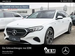 Unilack polarweiß Gebraucht 2025 Mercedes 300 Avantgarde Kombi | 64.825 €