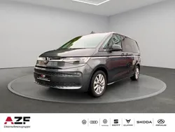 Grau Gebraucht 2024 VW T7 Style Van | 53.780 € (Guter Preis)