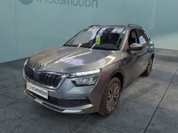 Grau Gebraucht 2024 Skoda Kamiq Selection SUV | 25.770 € (Fairer Preis)