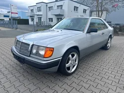 Silber Gebraucht 1989 Mercedes 230 Coupé | 7.900 €