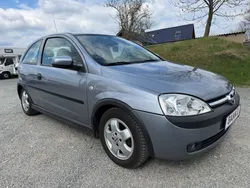 Grau Gebraucht 2002 Opel Corsa Sport Limousine | 1.800 € (Fairer Preis)