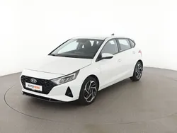 Weiß Gebraucht 2020 Hyundai i20 Intro Edition Limousine | 17.290 € (Etwas zu teuer)