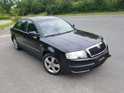 Schwarz Gebraucht 2002 Skoda Superb Limousine | 2.100 € (Guter Preis)