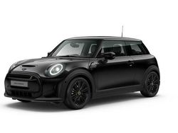 Schwarz Gebraucht 2022 Mini Cooper SE Classic Kleinwagen | 19.930 € (Etwas zu teuer)
