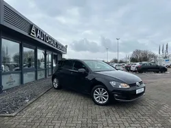 Schwarz Gebraucht 2015 VW Golf VII LOUNGE Limousine | 7.790 € (Guter Preis)