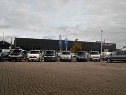 Schwarz Gebraucht 2023 VW T6.1 Van | 59.500 € (Teuer)