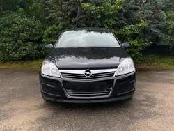 Schwarz Gebraucht 2009 Opel Astra Kleinwagen | 1.500 € (Guter Preis)