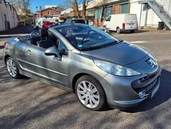 Silber Gebraucht 2008 Peugeot 207 CC Platinum Cabrio | 3.490 € (Fairer Preis)