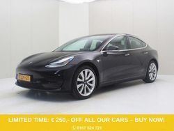 Schwarz Gebraucht 2020 Tesla Model 3 Standard Range Limousine | 19.400 € (Guter Preis)