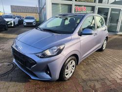 Grau Neu 2025 Hyundai i10 Kleinwagen | 17.672 € (Fairer Preis)