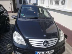 Schwarz Gebraucht 2006 Mercedes B170 Van / Kleinbus | 2.799 € (Fairer Preis)