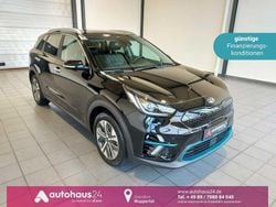 Silber Gebraucht 2021 Kia e-Niro Spirit SUV | 20.890 € (Guter Preis)