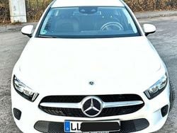 Weiß Gebraucht 2020 Mercedes A160 Business Limousine | 16.900 € (Superpreis)