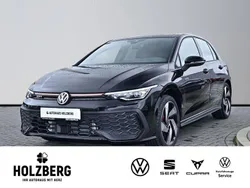 Grenadillschwarz metallic Neu 2024 VW Golf VIII Business+ Limousine | 44.990 € (Fairer Preis)
