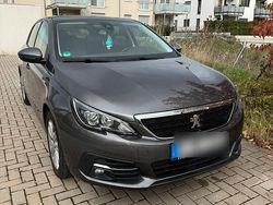 Grau Gebraucht 2019 Peugeot 308 Kombi | 10.500 € (Fairer Preis)