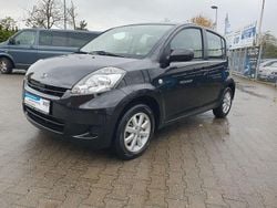 Schwarz Gebraucht 2010 Daihatsu Sirion Kleinwagen | 7.999 €
