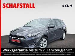 Grau ((h8g) pentametal met.) Gebraucht 2024 Kia Ceed Sportswagon Comfort Kombi | 22.979 € (Superpreis)