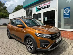 Orange Gebraucht 2021 Dacia Sandero Comfort Kleinwagen | 14.990 € (Fairer Preis)