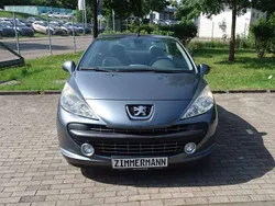 Grau Gebraucht 2008 Peugeot 207 CC Cabrio | 3.950 € (Fairer Preis)