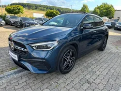 Blau Gebraucht 2021 Mercedes GLA180 AMG SUV | 30.900 € (Fairer Preis)