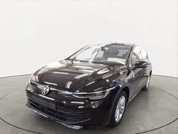 Schwarz Gebraucht 2024 VW Golf VIII Life Limousine | 32.489 € (Teuer)