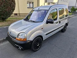 Silber Gebraucht 2001 Renault Kangoo Van / Kleinbus | 4.990 €