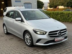 Silber Gebraucht 2020 Mercedes B200 Van / Kleinbus | 21.990 € (Superpreis)
