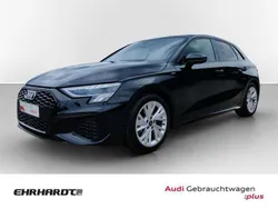 Mythosschwarz metallic Gebraucht 2024 Audi A3 Sportback S-Line Limousine | 35.990 € (Guter Preis)