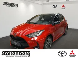 Emotional red 2 (3u5)/ black mica (209) (rot) Neu 2024 Toyota Yaris Hybrid Plus Limousine | 27.980 € (Fairer Preis)