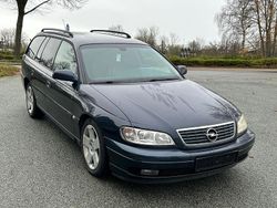 Blau Gebraucht 2003 Opel Omega Edition Kombi | 1.999 € (Teuer)
