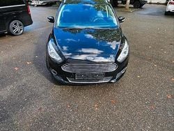 Schwarz Gebraucht 2016 Ford S-MAX S Van / Kleinbus | 14.500 € (Fairer Preis)