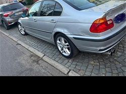 Silber Gebraucht 1998 BMW 320 Limousine | 1.500 € (Superpreis)